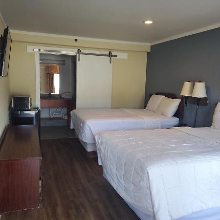 Deerfield Inn&Suites Madison Buitenkant foto