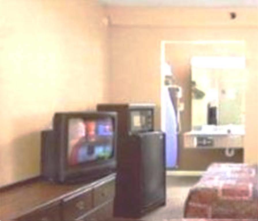Deerfield Inn&Suites Madison Buitenkant foto